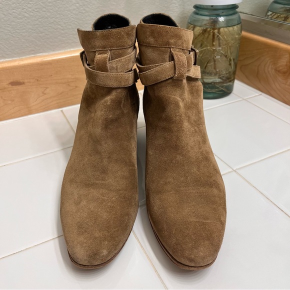 Saint Laurent Jodhpur heeled suede ankle booties - Picture 5 of 9